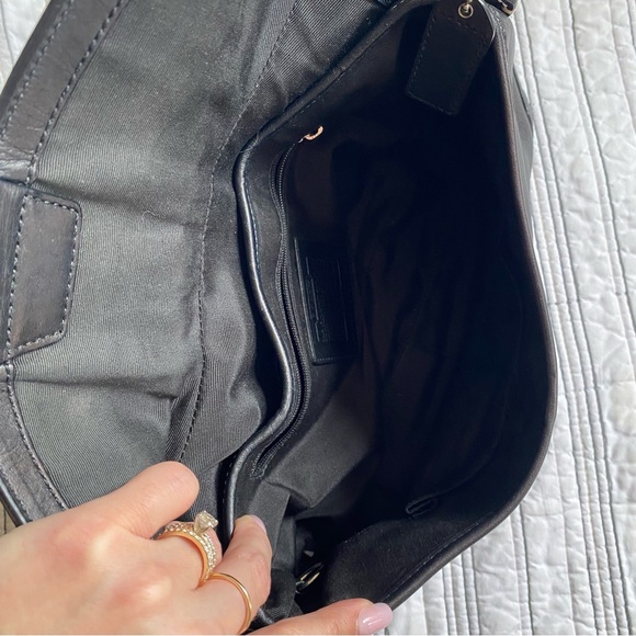 COACH Soho Flap Bag Vintage Y2K Black Leather Silver Buckle - Picture 11 of 12